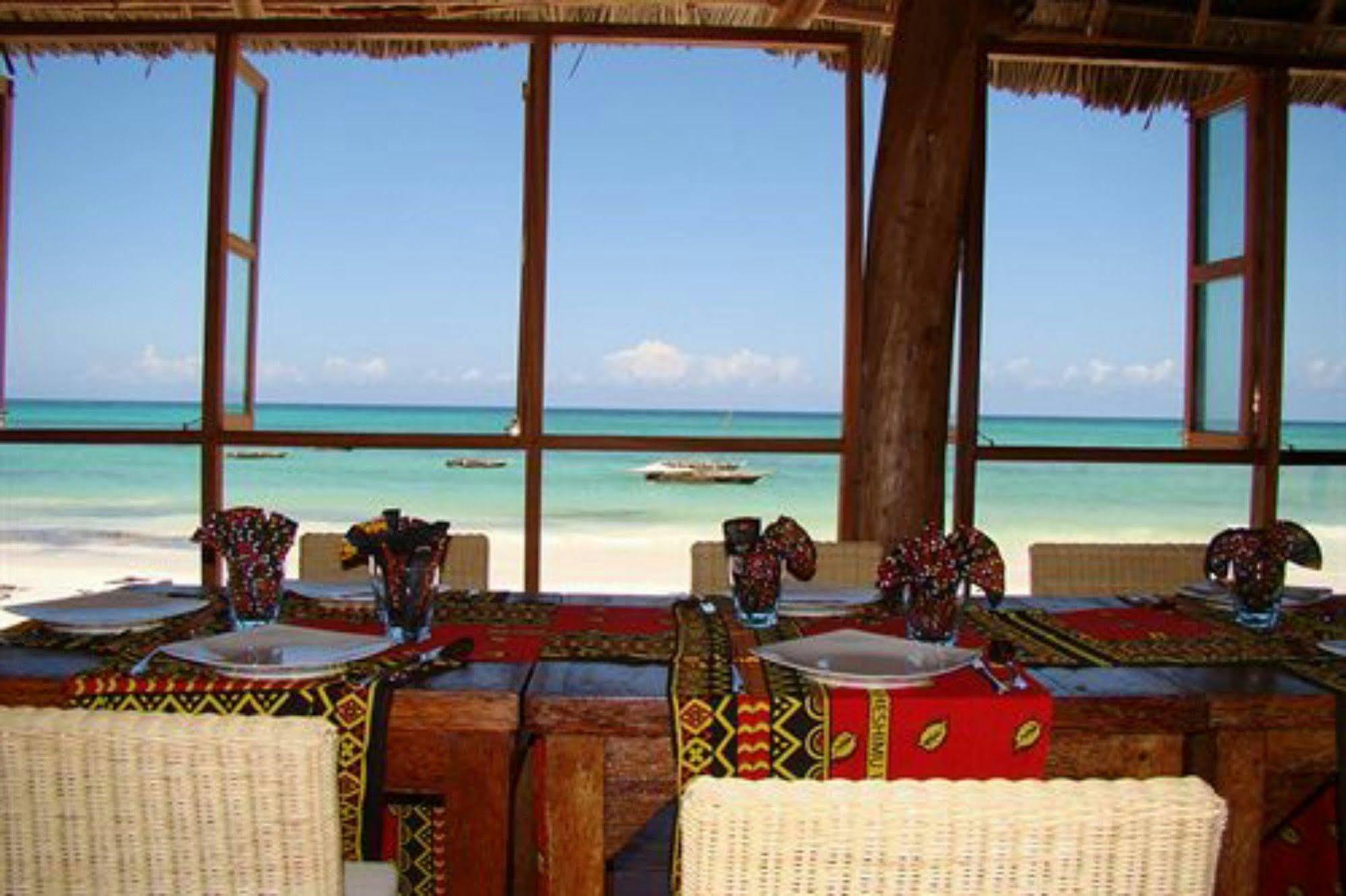 Hotel Albatross Ocean View Dongwe Exterior foto